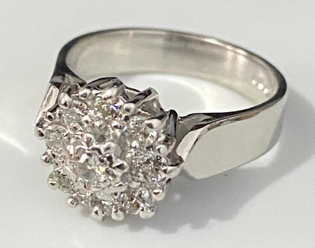 18K White Gold & 0.45CT Diamond Cluster Ring Size K - 5 1/8