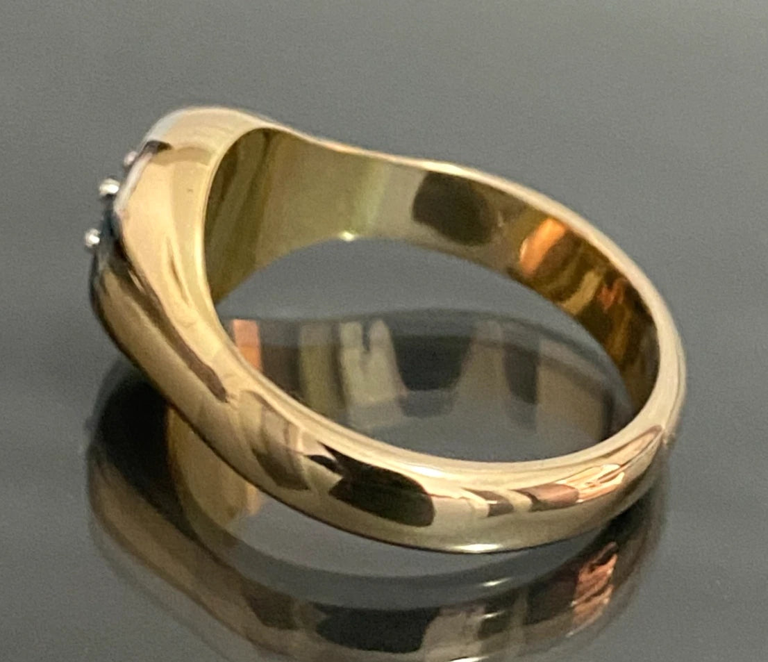 18K Yellow Gold & 0.25ct Diamond Men's Ring Size U (US 10.5)