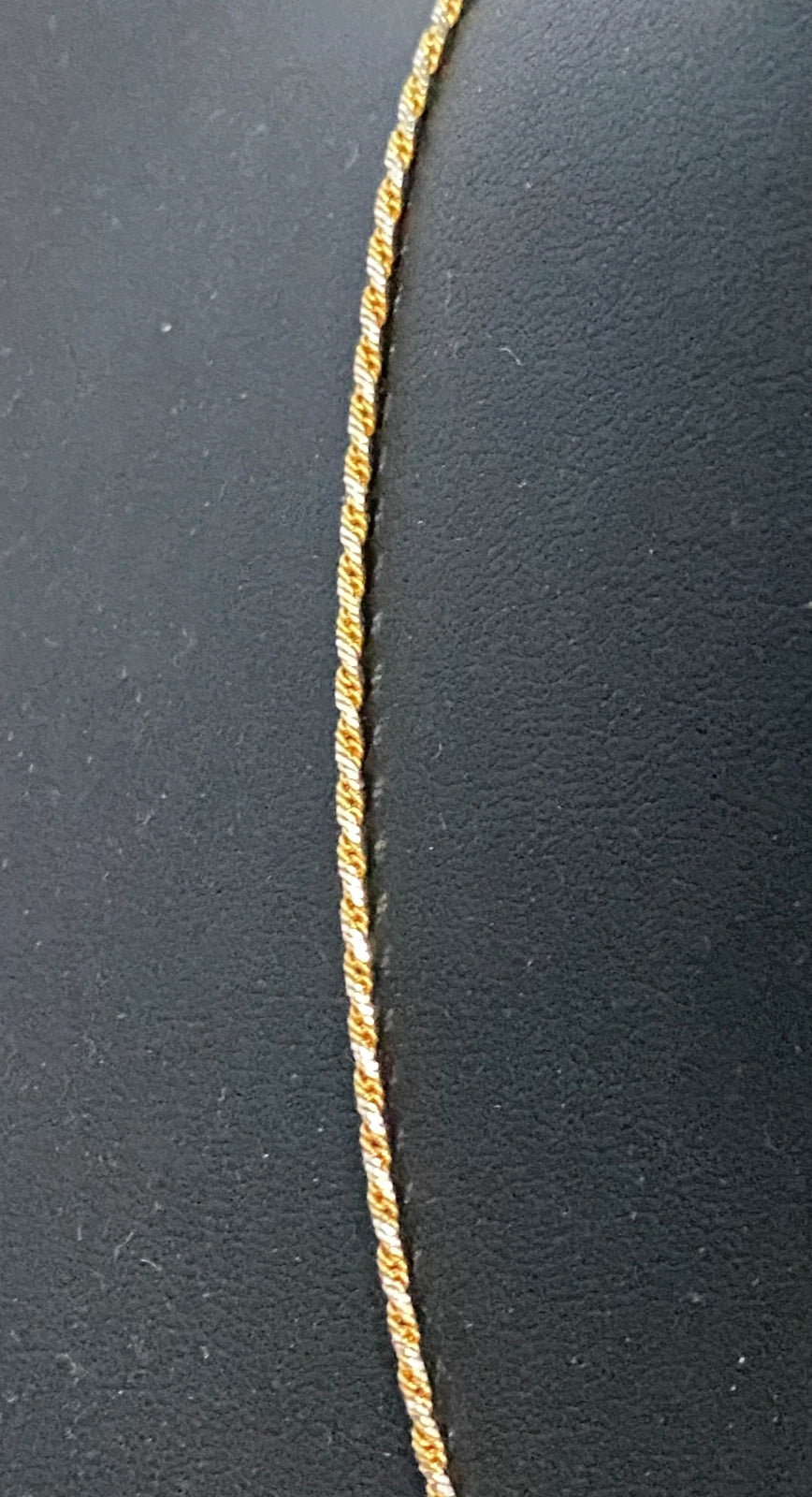 18K Yellow Gold Rope Link Chain Necklace 46cm Long