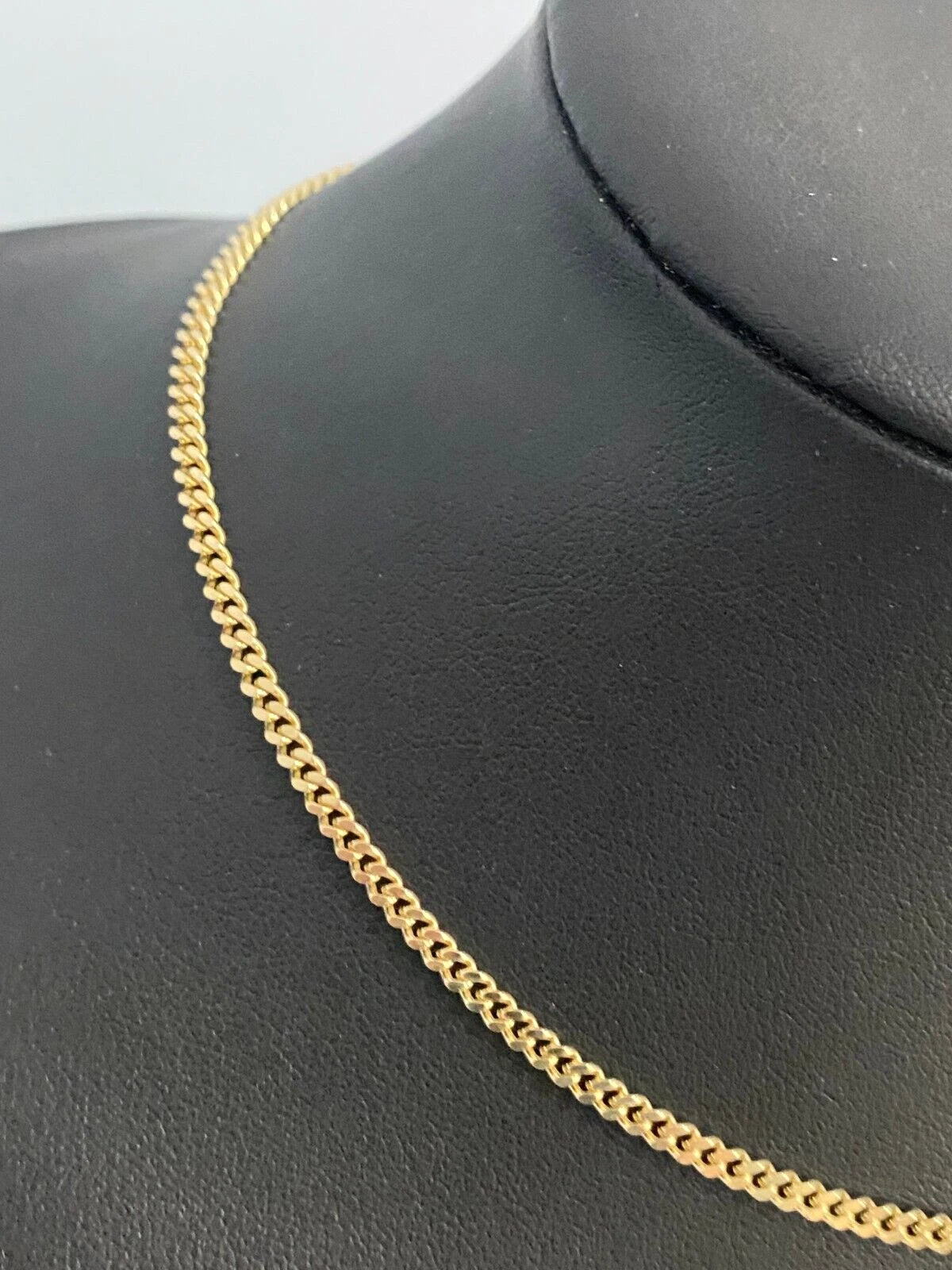 14K Yellow Gold Curb Link Short Chain Necklace 39.50cm Long