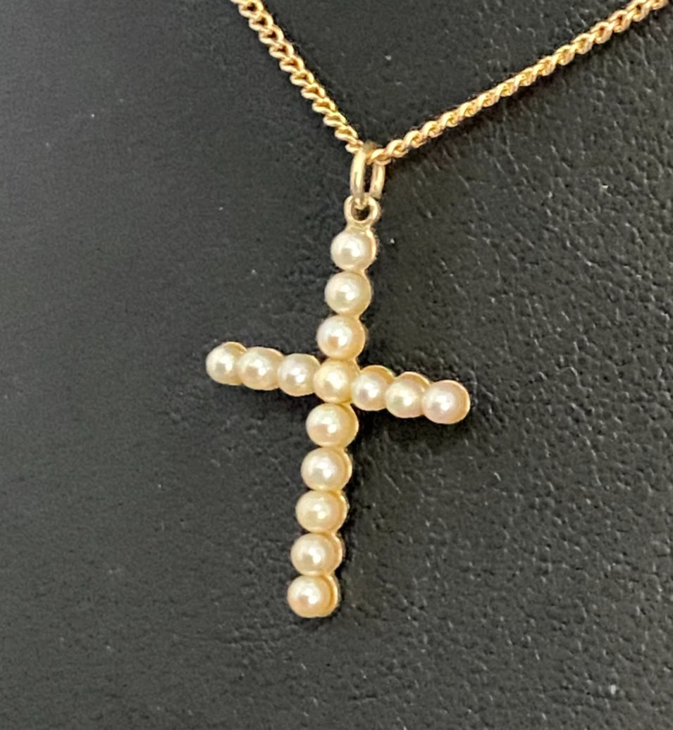 9K Yellow Gold and Pearl Cross Pendant 28.0mm High