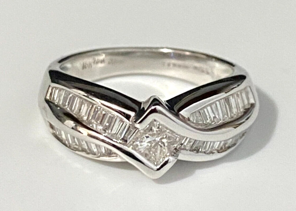 18K White Gold & 0.70CT Diamond Ring Size N 1/2 - 6 3/4