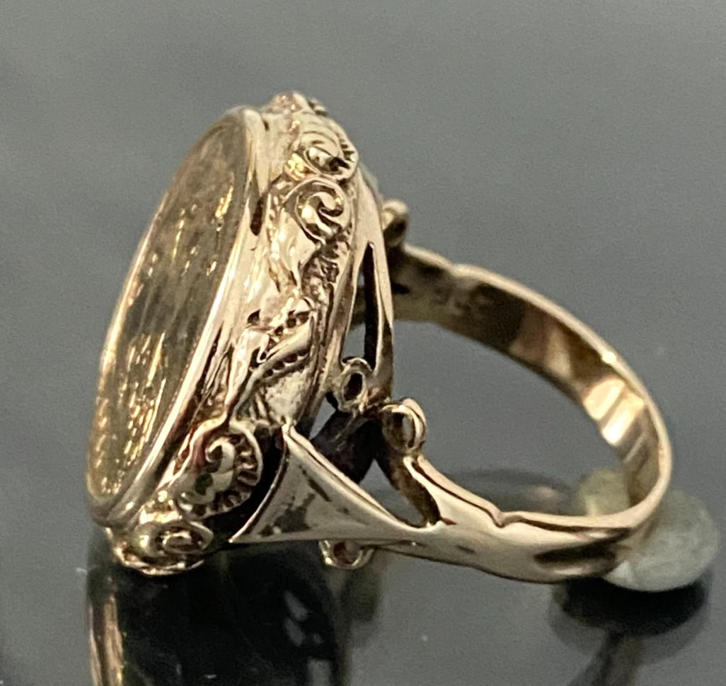 22K Gold Half Sovereign Coin C1914 in 9K Gold Ring Size O 1/2 - 7 1/2