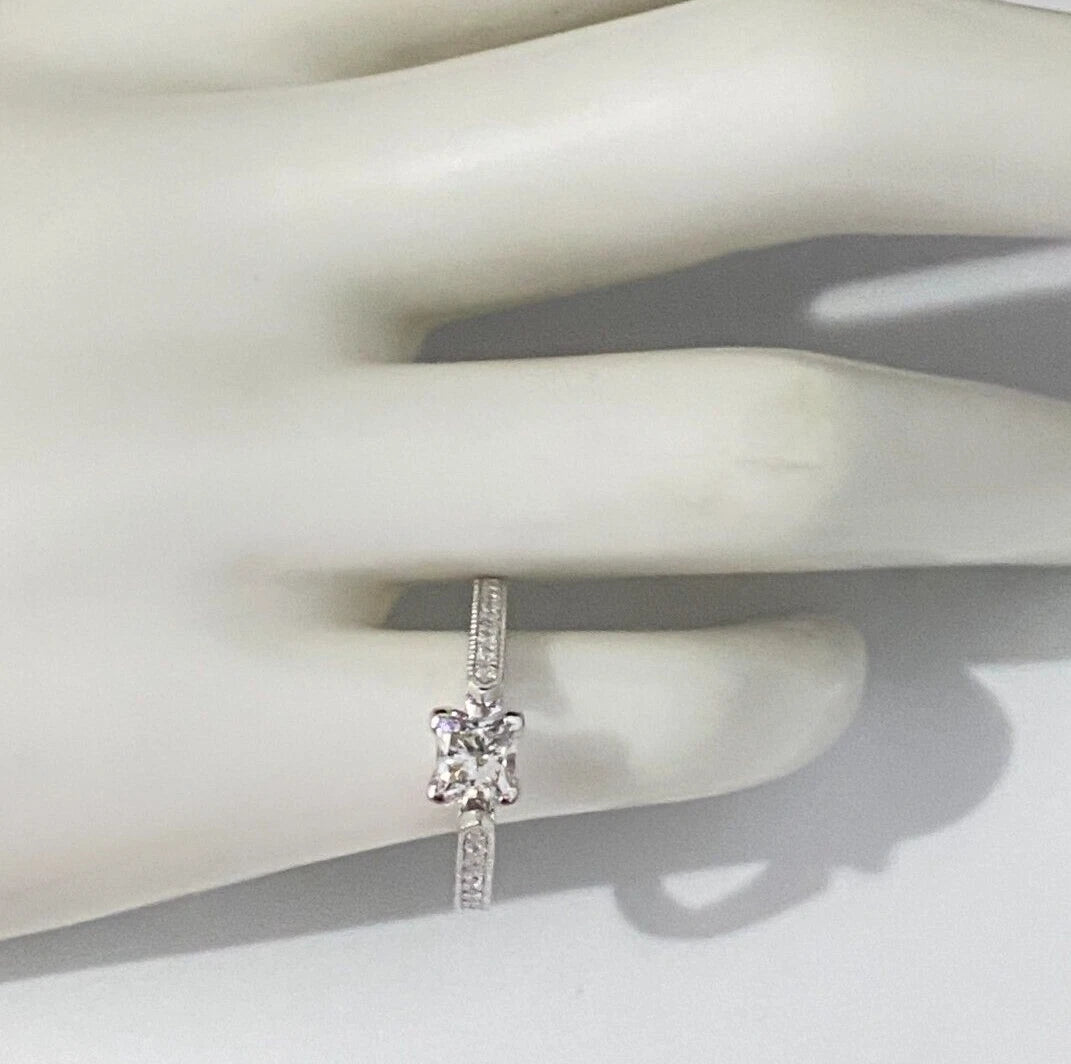 14K White Gold & 0.80CT GIA Diamond Engagement Ring Size J 1/2 - 5