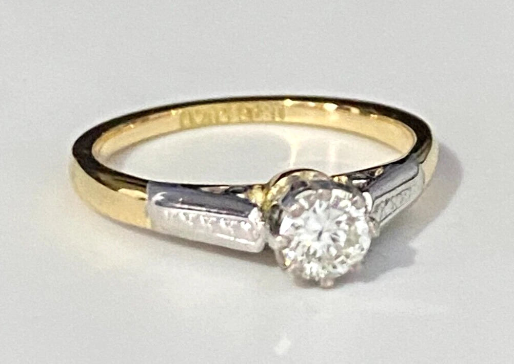 18K Yellow Gold & Platinum 0.30CT Diamond Solitaire Ring Size K - 5 1/8