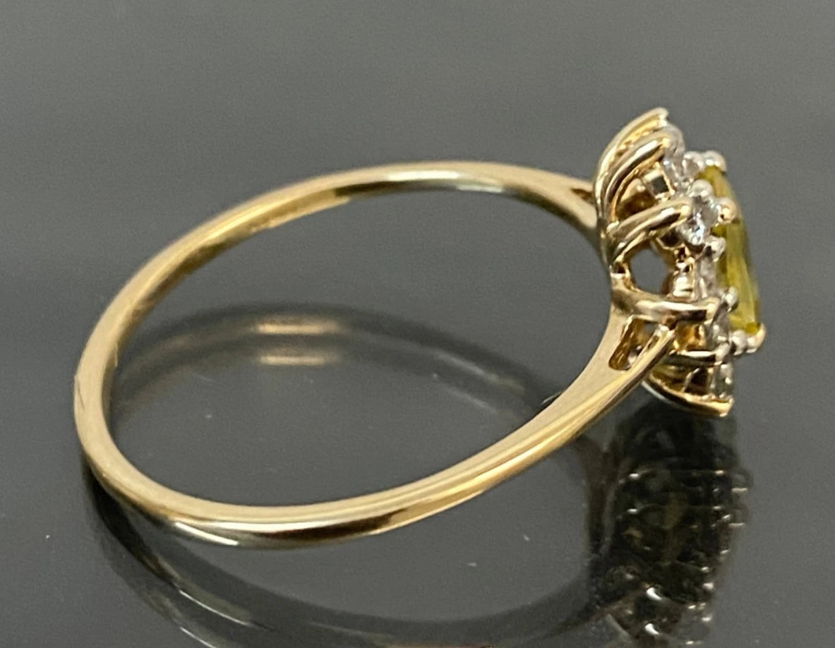10ct Yellow Gold Sphene & Natural Zircon Cluster Ring Size S (US 9.15)