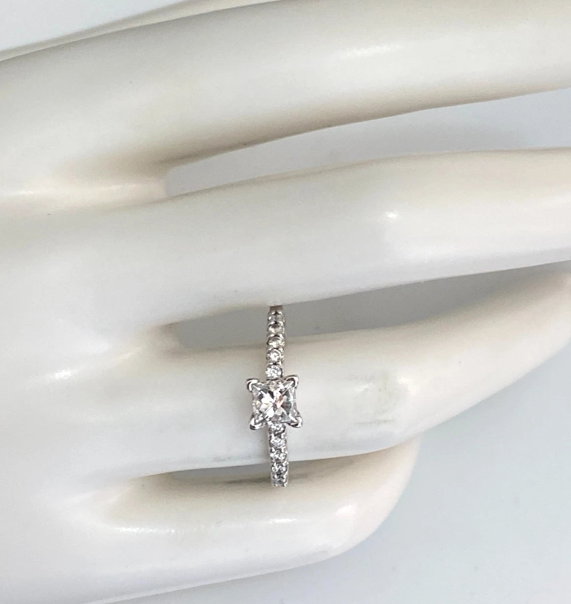 14K White Gold & 0.75CT Diamond Solitaire Engagement Ring Size P 1/2 (US 8)