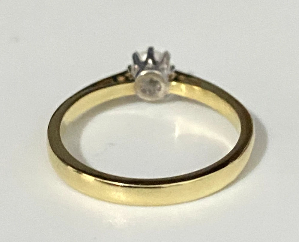18K Yellow Gold & 0.25CT Diamond Solitaire Engagement Ring Size M - 6 1/4