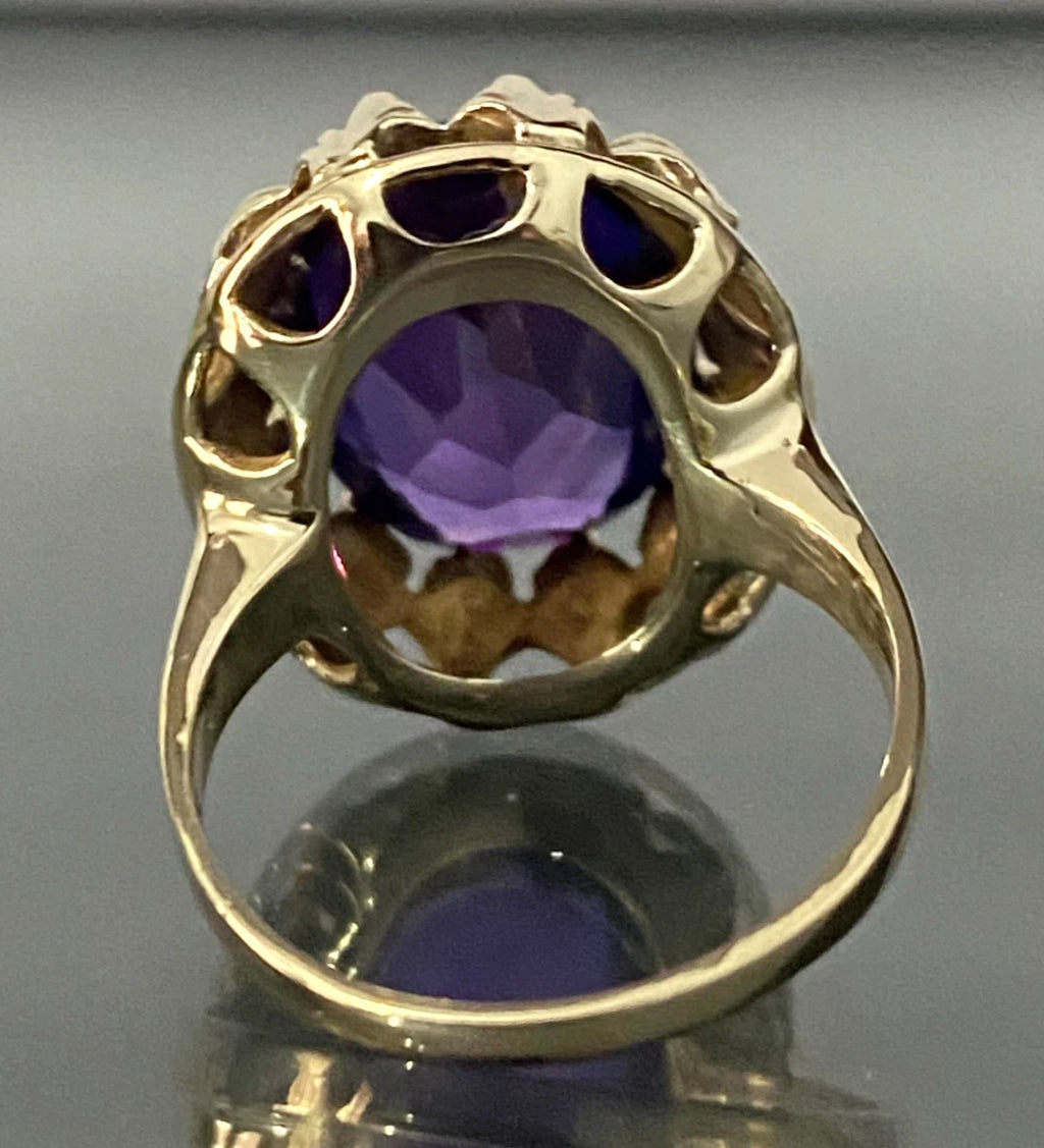 A 1960's 9K Yellow Gold W/ Synthetic Sapphire Stone Set Ring Size L 1/2 - 6