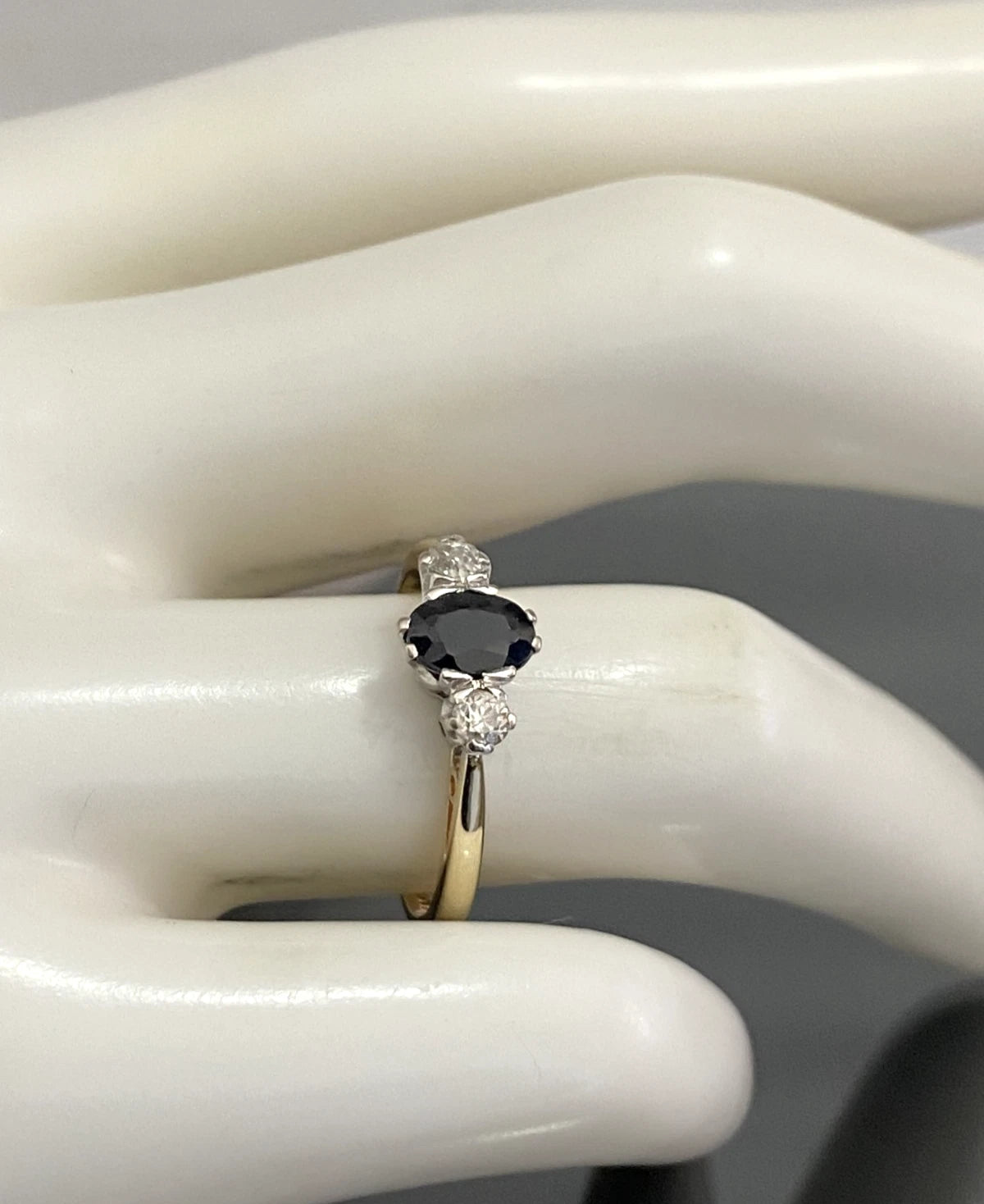 Vintage 9K Yellow Gold Sapphire & Diamond Cluster Ring - Size M (US 6.25)