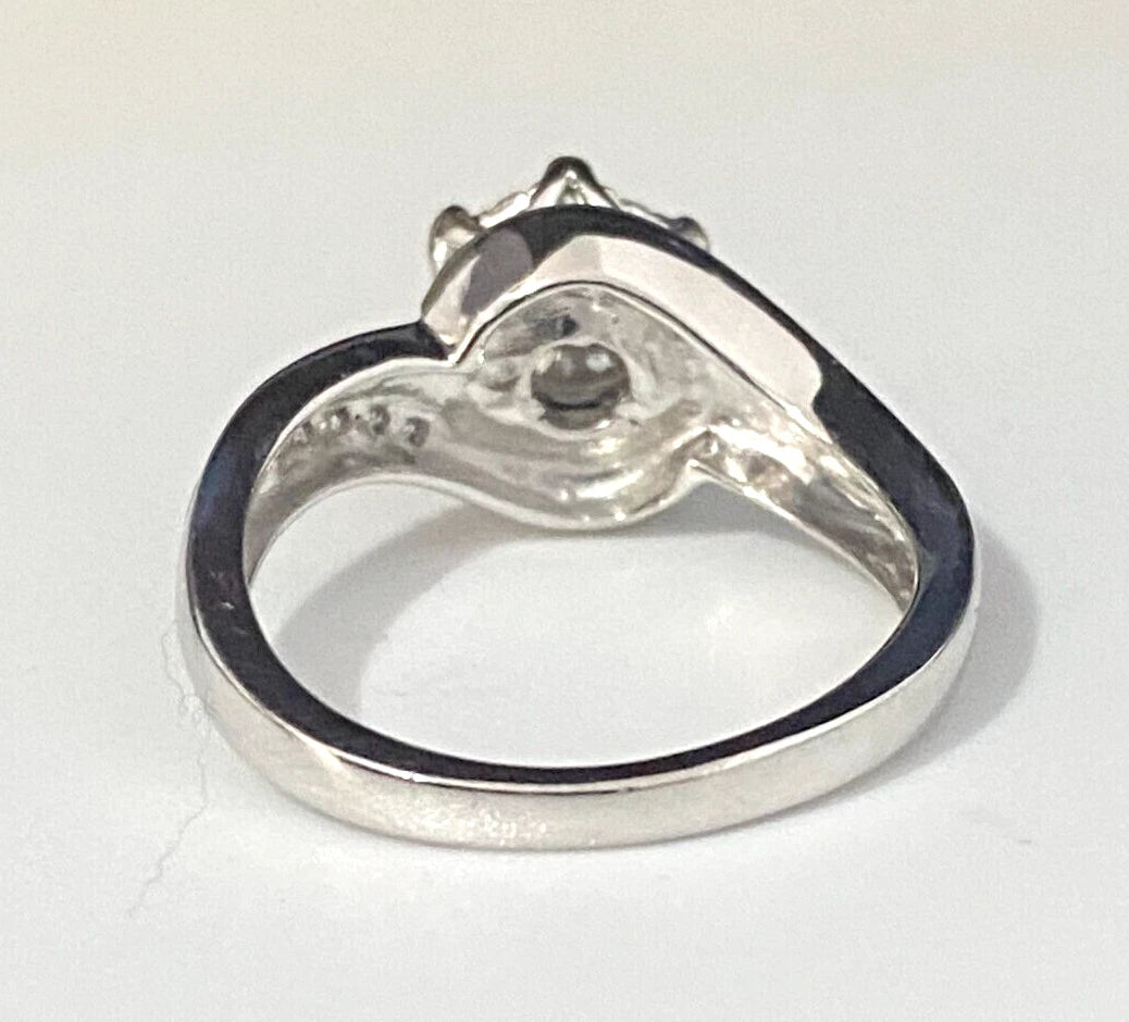 9K White Gold & 0.50CT Brilliant Diamond Cluster Ring Size M - 6