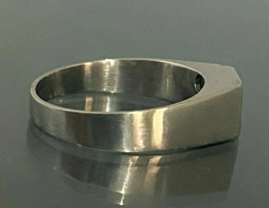 18K White Gold & Diamond Signet Gent's Ring Size M 1/2 - 6 1/4
