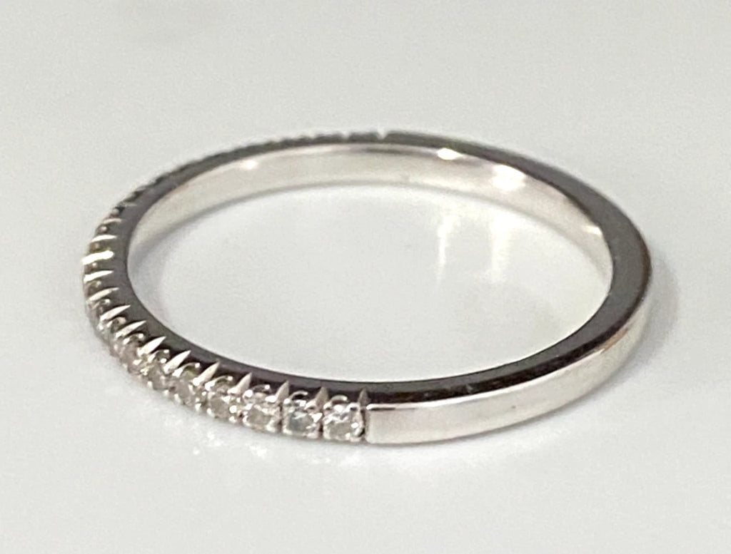 18K White Gold & 0.20CT Diamond Pave Eternity Band Ring Size K - 5 3/8