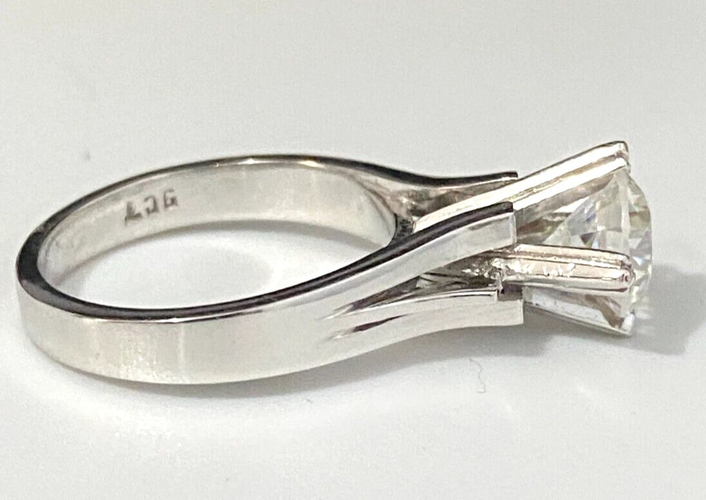 9K White Gold & Cubic Zirconia Solitaire Ring Size K 1/2 - 5 3/8