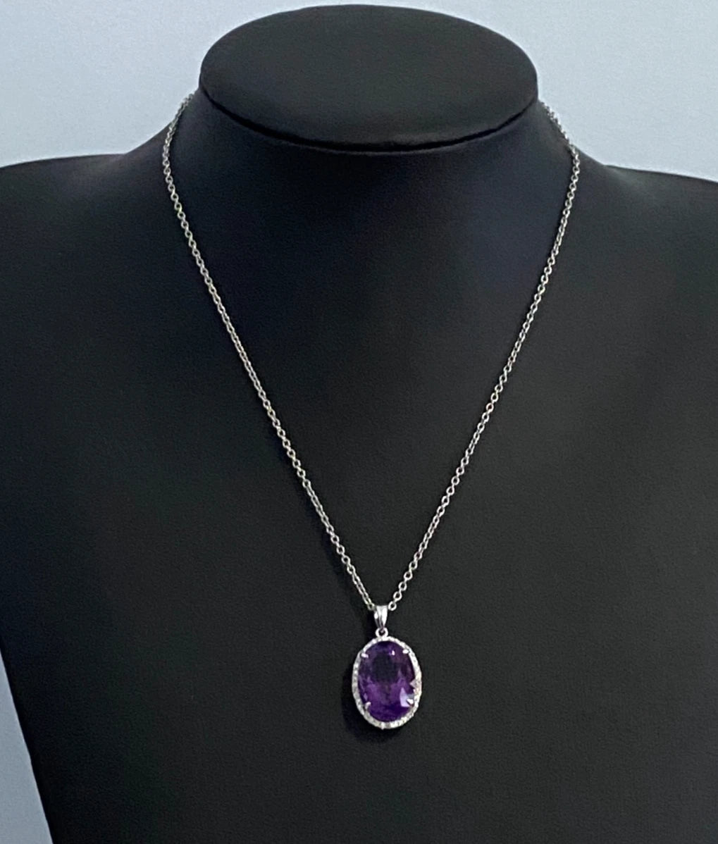 18K White Gold With 10.0CT Amethyst & Diamond Pendant 29.0mm High