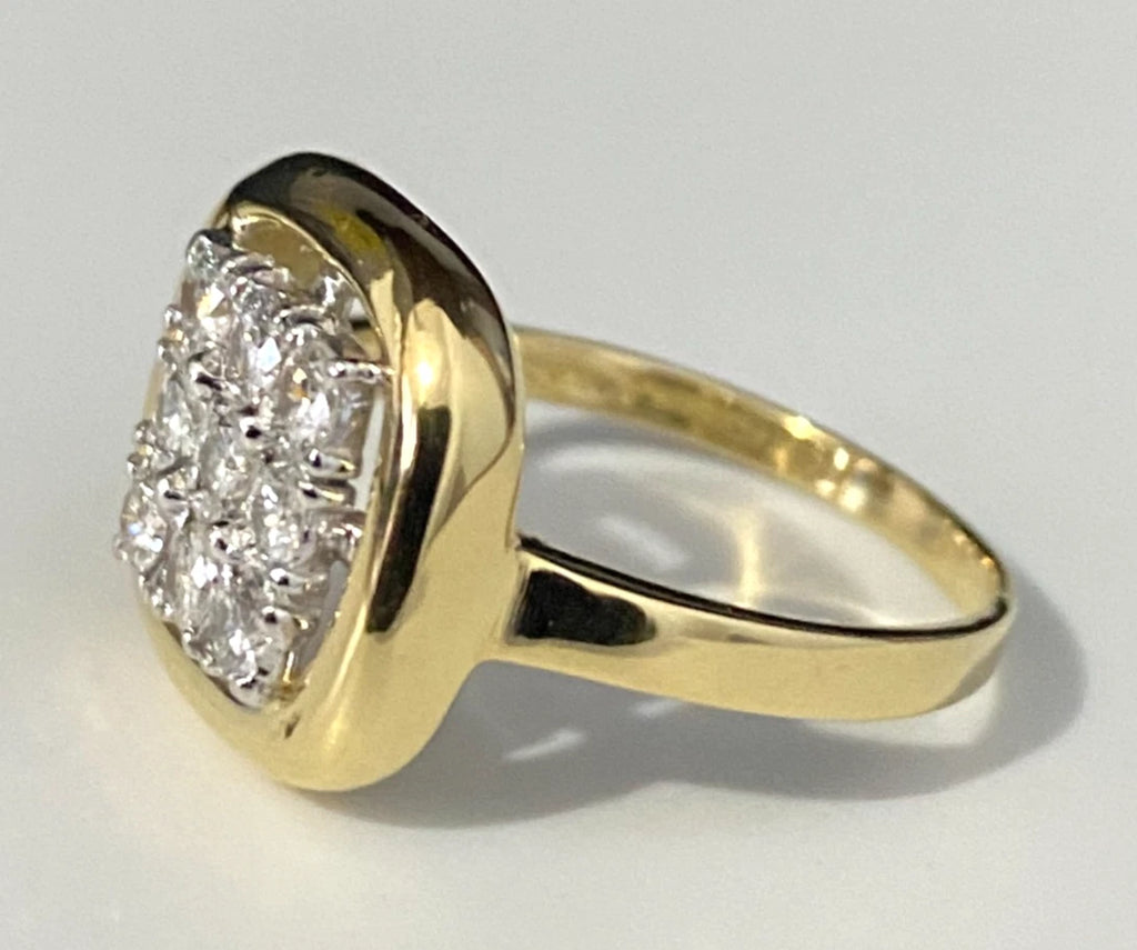 18K Yellow Gold & 0.70CT Diamond Cluster Ring Size Q - 8 1/4