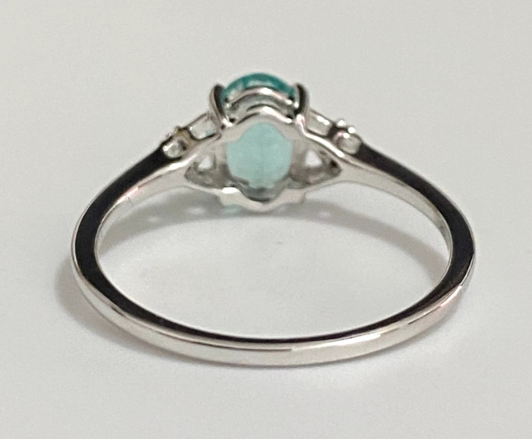 10K White Gold W/ Apatite & Diamond Ring - Size P (US 7.75)