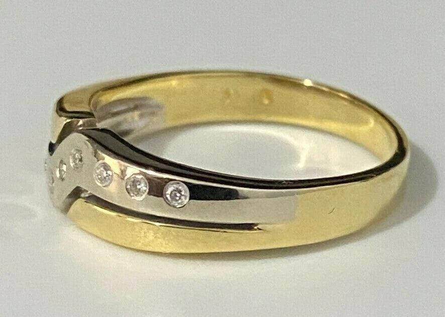 18K Two-Color Gold & Diamond Band Ring size M 1/2 - 6 1/4