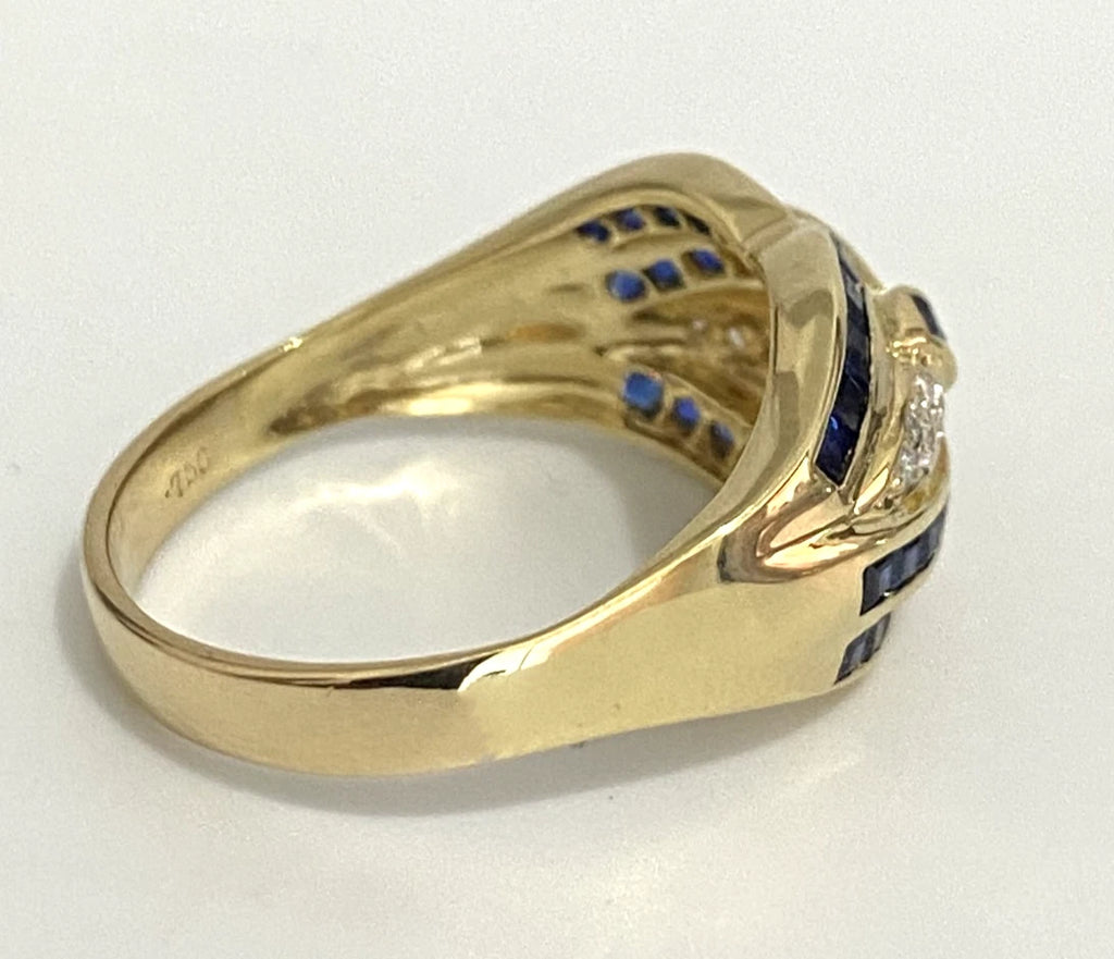 18ct Yellow Gold W/ Sapphire & Diamond Dress Ring Size R (US 8.75)