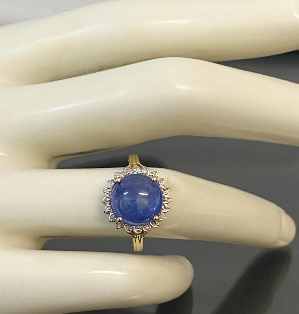 9K Yellow Gold With 5.24CT Tanzanite & Diamond Ring Size L (US 5.75)