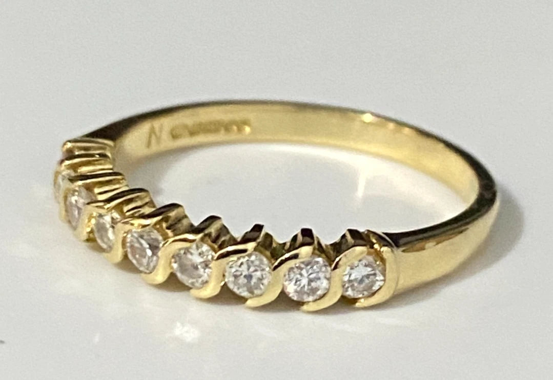 18K Yellow Gold & 0.30CT Diamond Wedding Band Ring Size O - 7 1/4