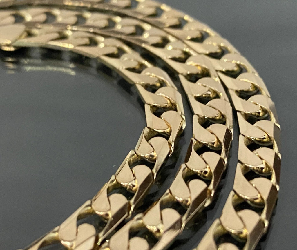 9K Yellow Gold Diamond Cut Flat Curb Link Chain Necklace 51cm Long