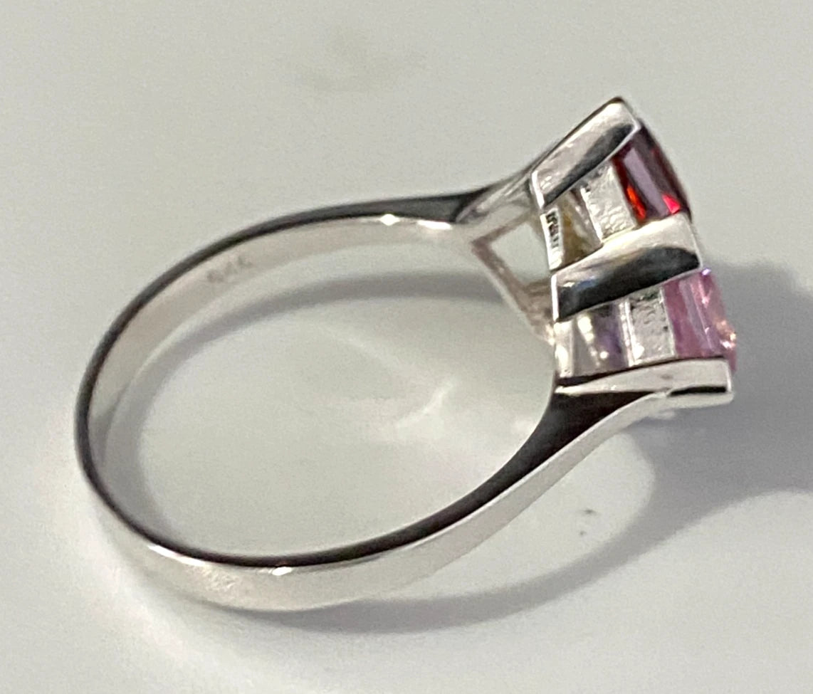 9K White Gold & Multicolored CZ Stones Ring Size O 1/2 - 7 1/4