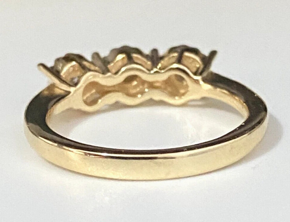9K Yellow Gold & Diamond Three Stone Illusion Ring Size N - 6 1/2
