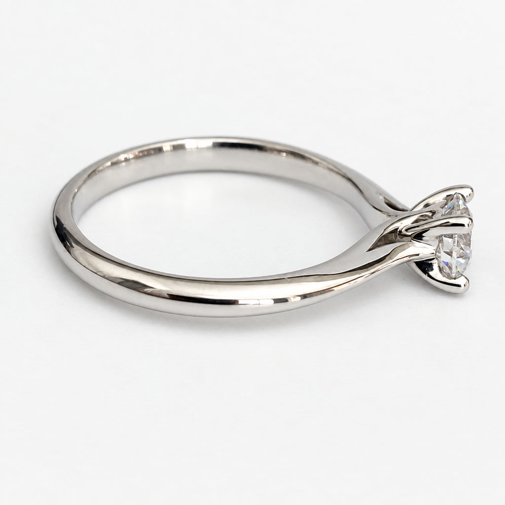18K White Gold & 0.45CT Diamond Solitaire Engagement Ring Size M (US 6.25)