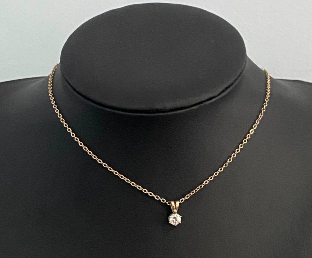9K Yellow Gold & Cubic Zirconia Single Stone Pendant