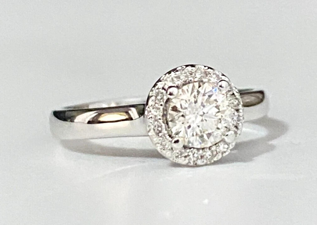 18K White Gold & 0.50CT Diamond Halo Ring Size K 1/2 - 5 3/8