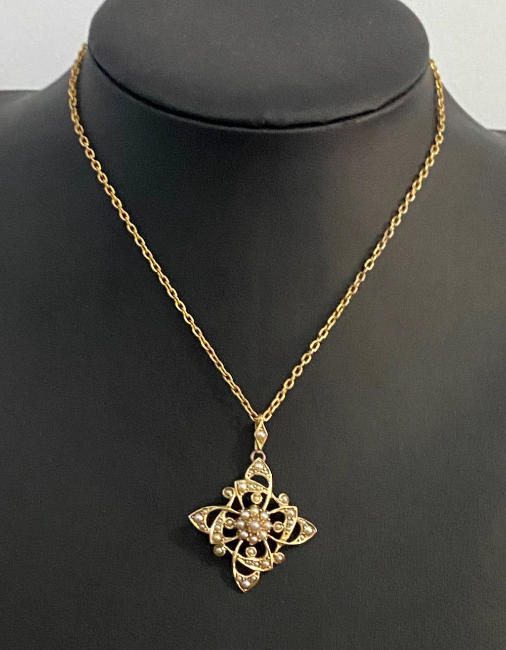 Art Nouveau 9K Yellow Gold & Seed Pearls Pendant 40.80mm High