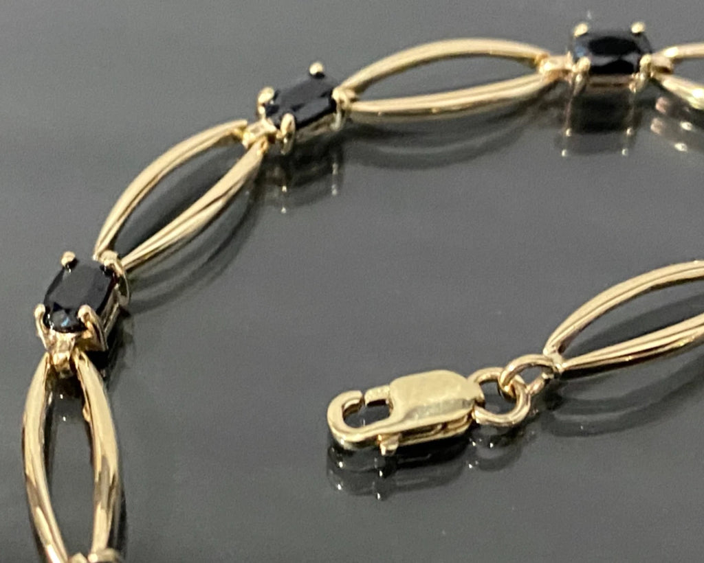 9K Yellow Gold & Black Sapphire Link Bracelet 20.50cm Long