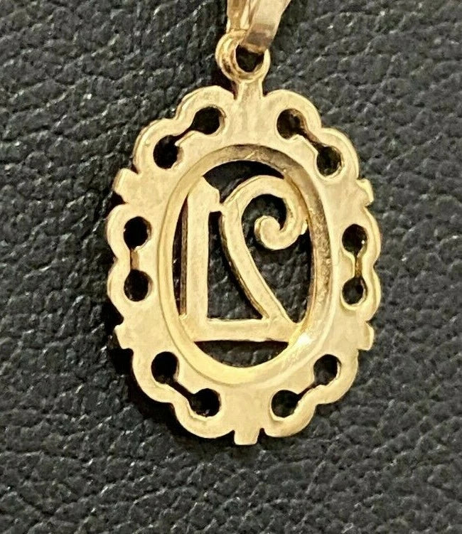 9K Yellow Gold 21 Pendant 18.70mm