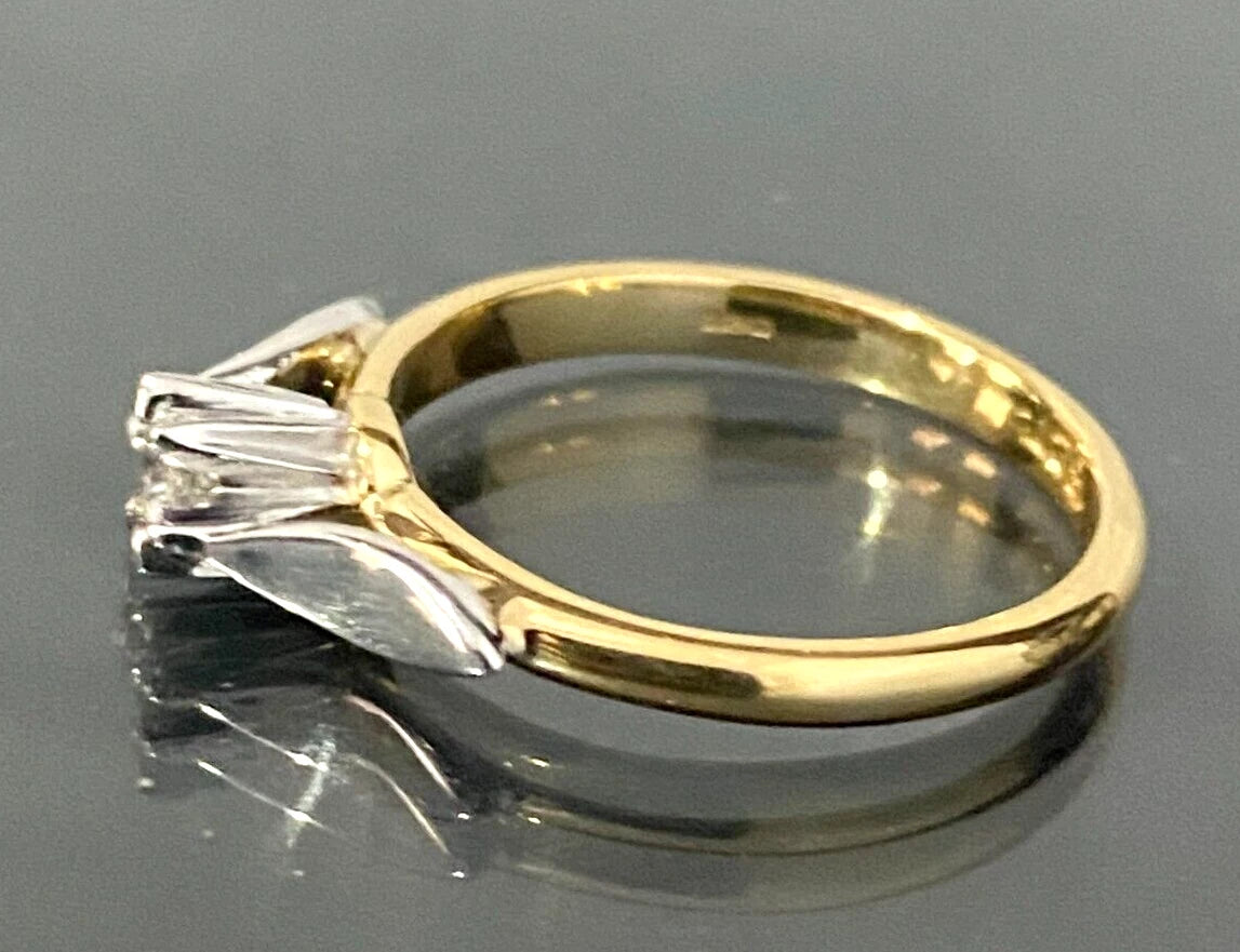 18K Yellow Gold & Diamond Solitaire Ring Size M - 6