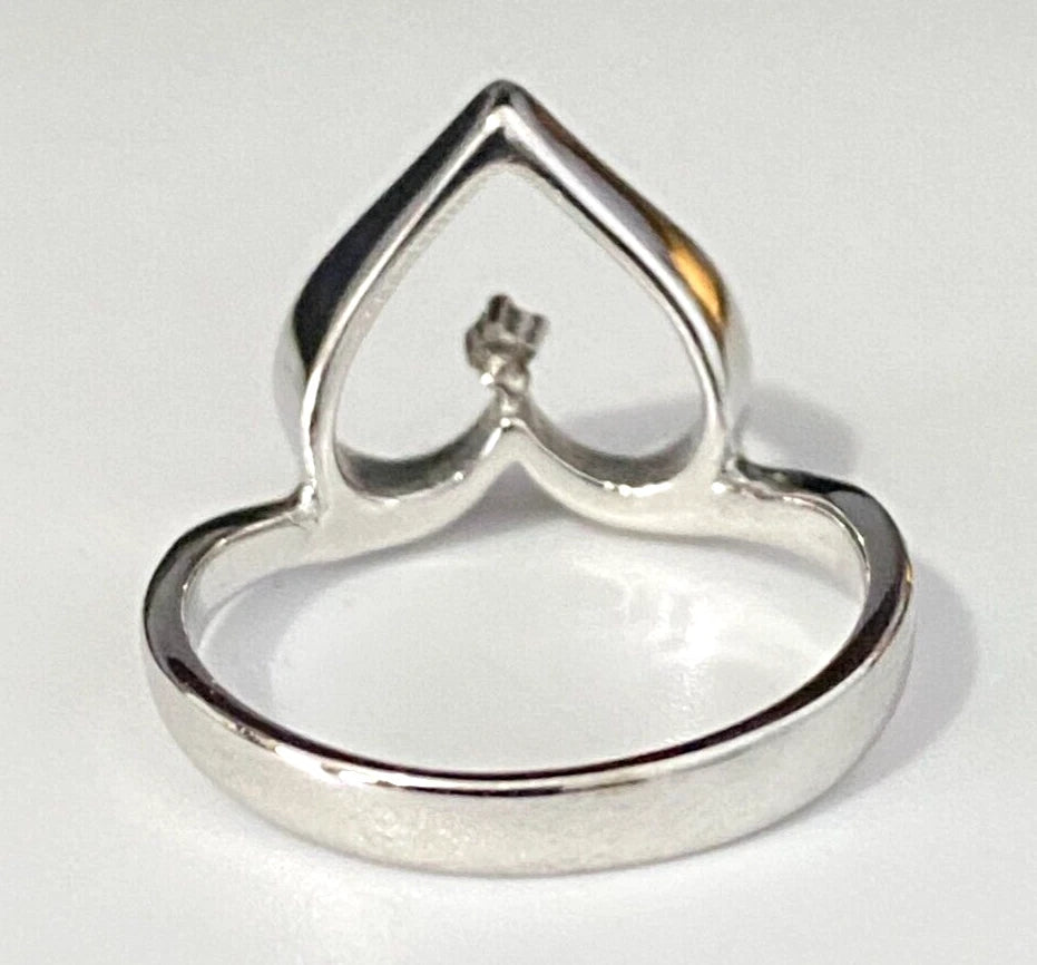 14K White Gold & Diamond Openwork Heart Shape Ring Size O 1/2 - 7 1/4