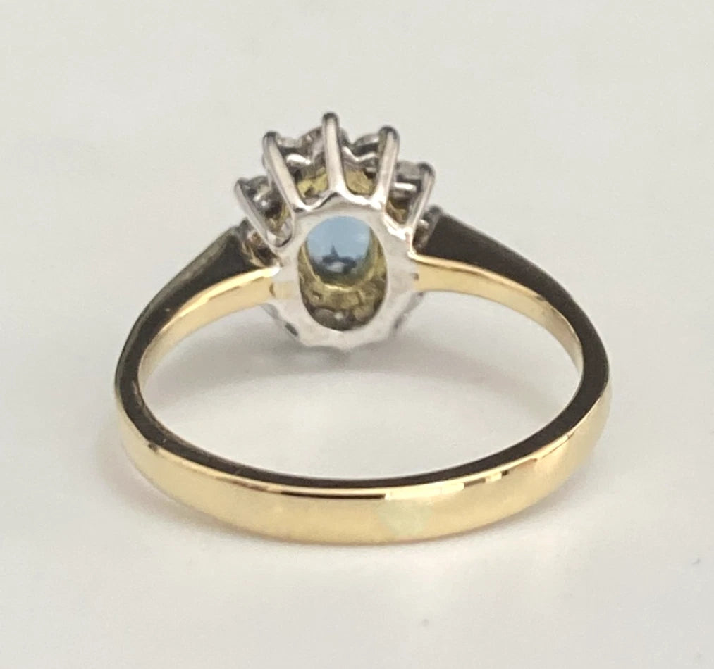 18K Yellow Gold Aquamarine & Diamond Cluster Ring - Size I (US4.5)