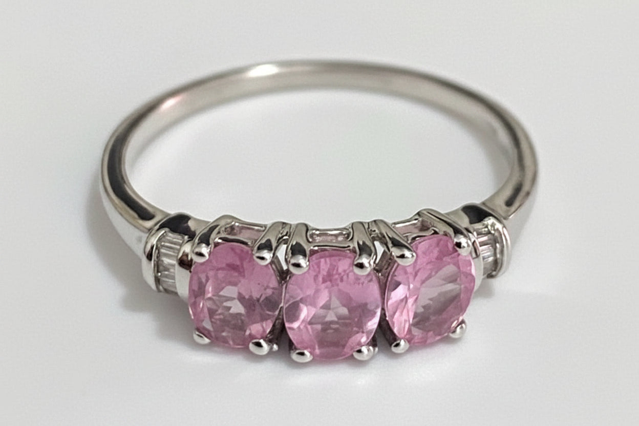 10K White Gold W/ Spinel & Diamond Three Stone Ring - Size Q (US 8.25)