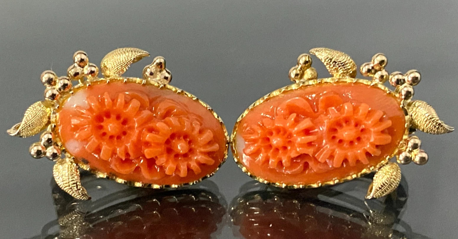 Art Deco 18K Yellow Gold & Red Coral Foliate Earrings 23.0mm