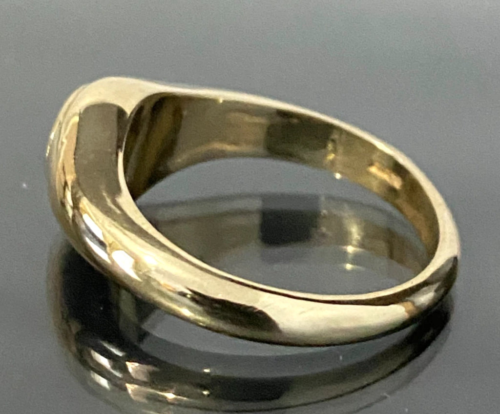 9K Yellow Gold & Blue Zircon Men's Ring Size W - 11 1/4