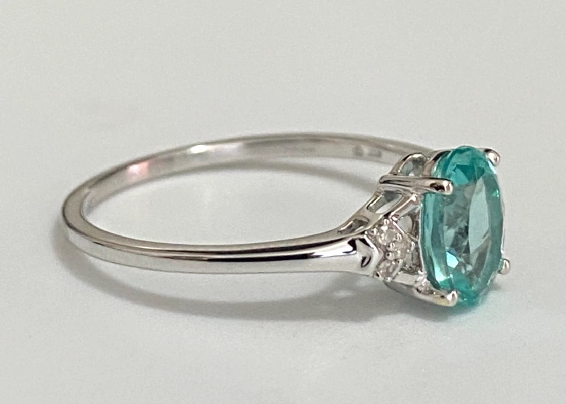 10K White Gold W/ Apatite & Diamond Ring - Size P (US 7.75)