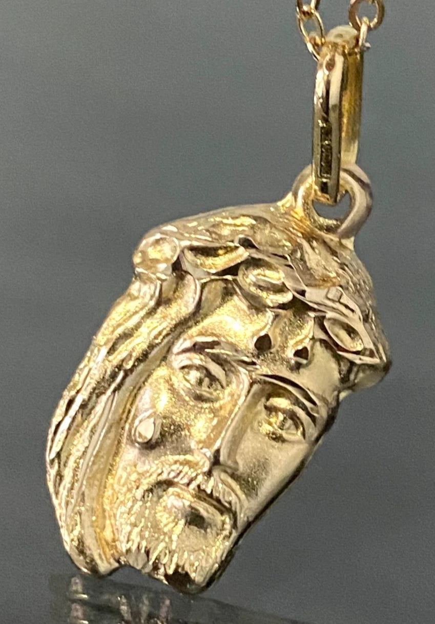 18K Yellow Gold Jesus face Charm/ Pendant