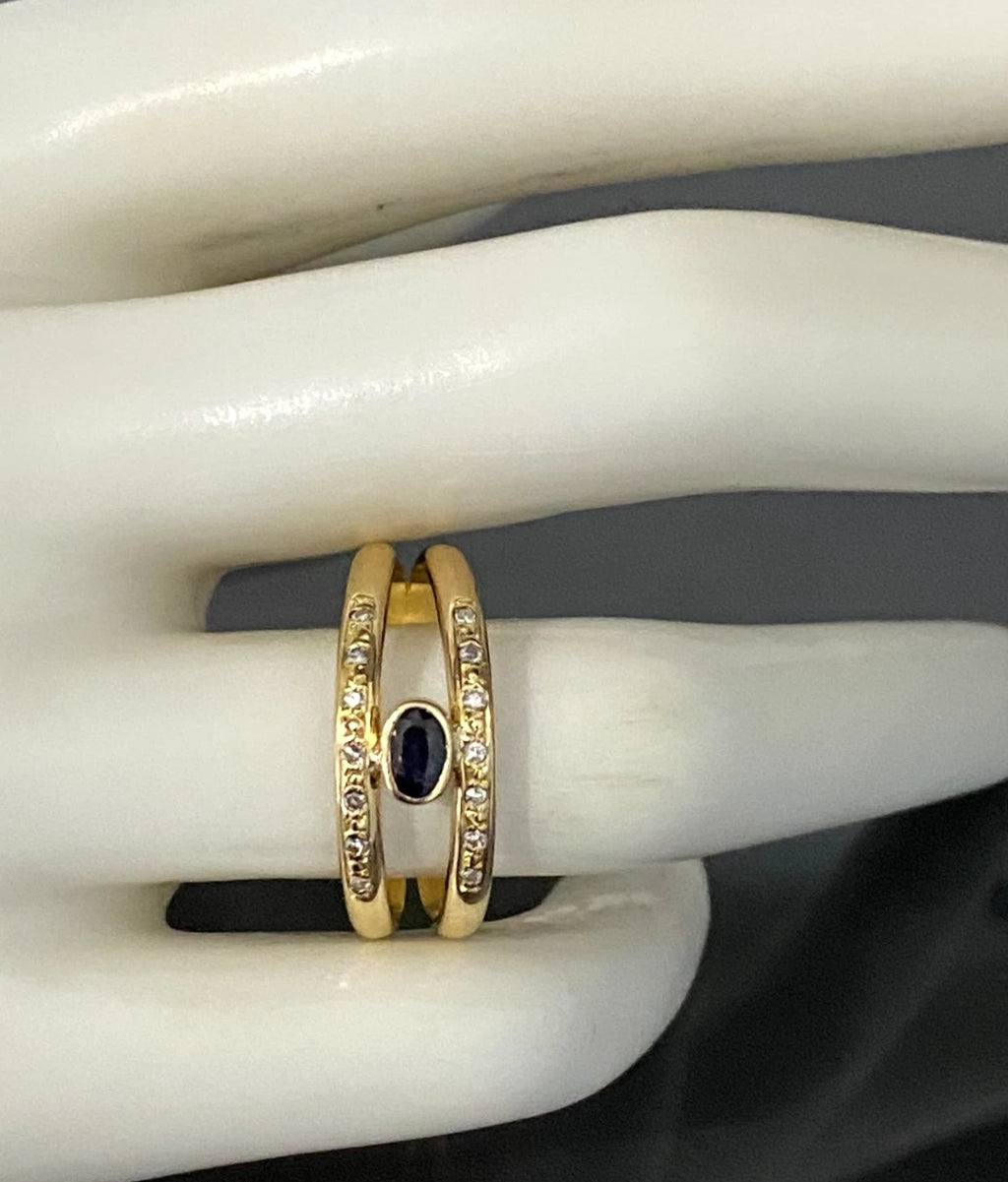 18K Yellow Gold W/ Sapphire & Diamond Split Band Style Ring Size R - 8 7/8