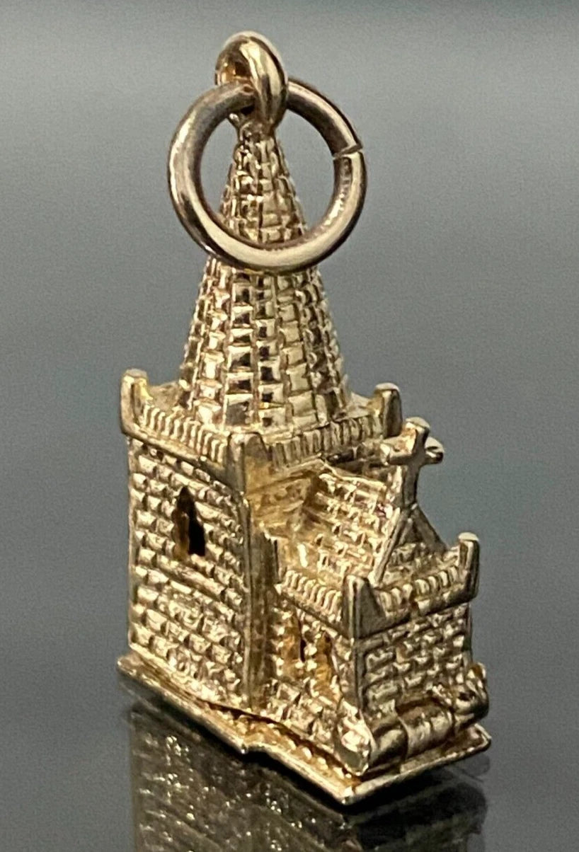 9K Yellow Gold Wedding in Church Opening Charm / Pendant