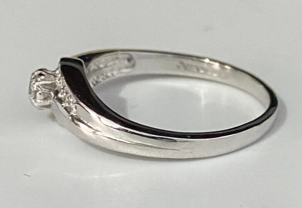 18K White Gold & 0.20CT Diamond Engagement Ring Size P 1/2 - 7 3/4