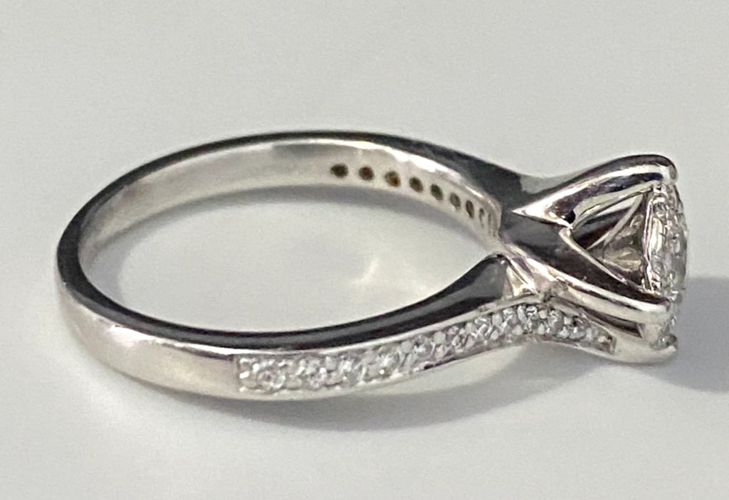 18K White Gold & 0.50CT Diamond Halo Ring Size J 1/2 - 5