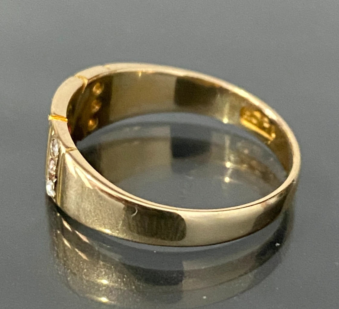 Victorian 15K Yellow Gold With Red Stone & Diamon Ring Size N - 6 3/4