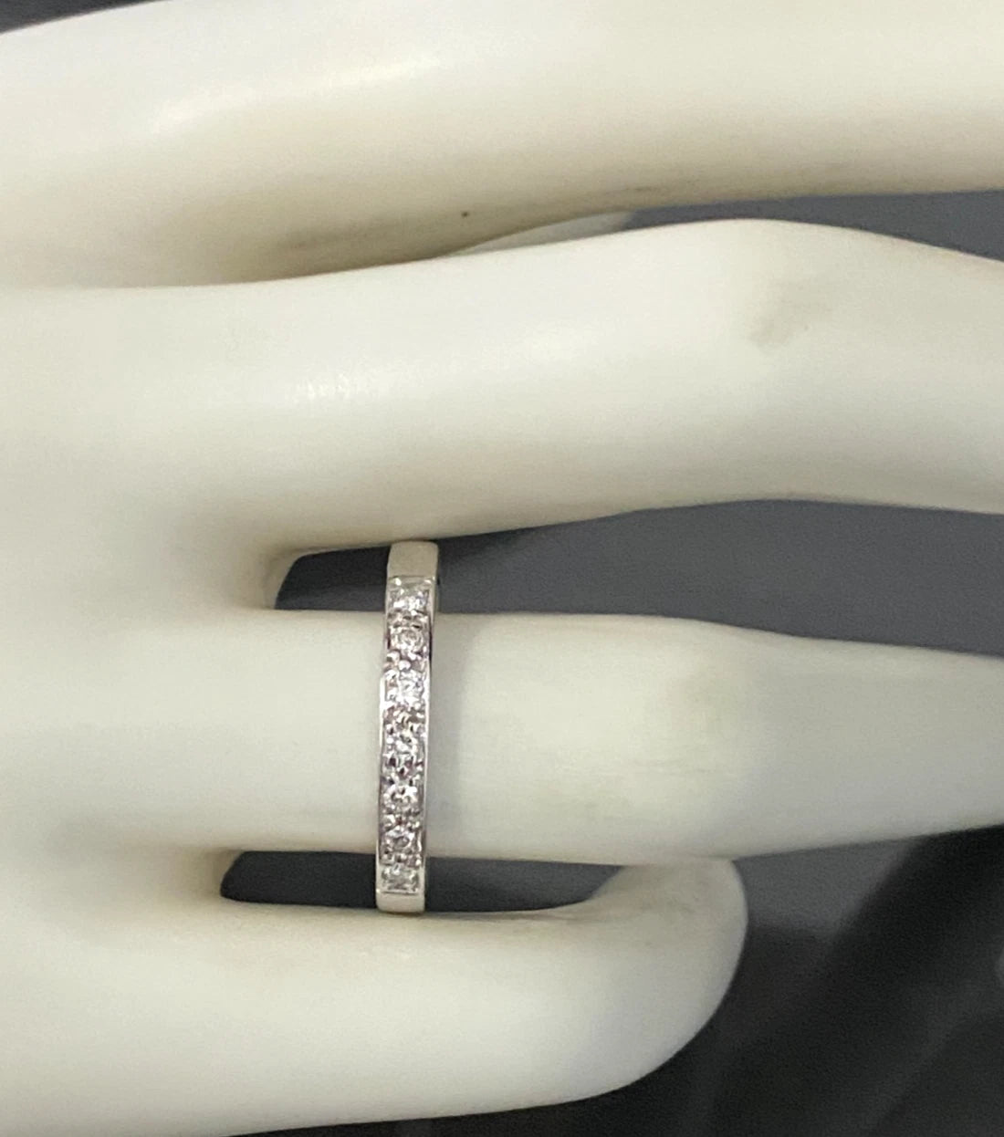 18K White Gold & Diamond Pave Set Wedding Band Ring Size N 1/2 - 6 3/4