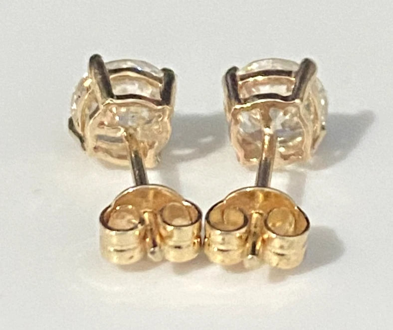 1.20CT GIA certified Round Brilliant Diamond Stud Earrings