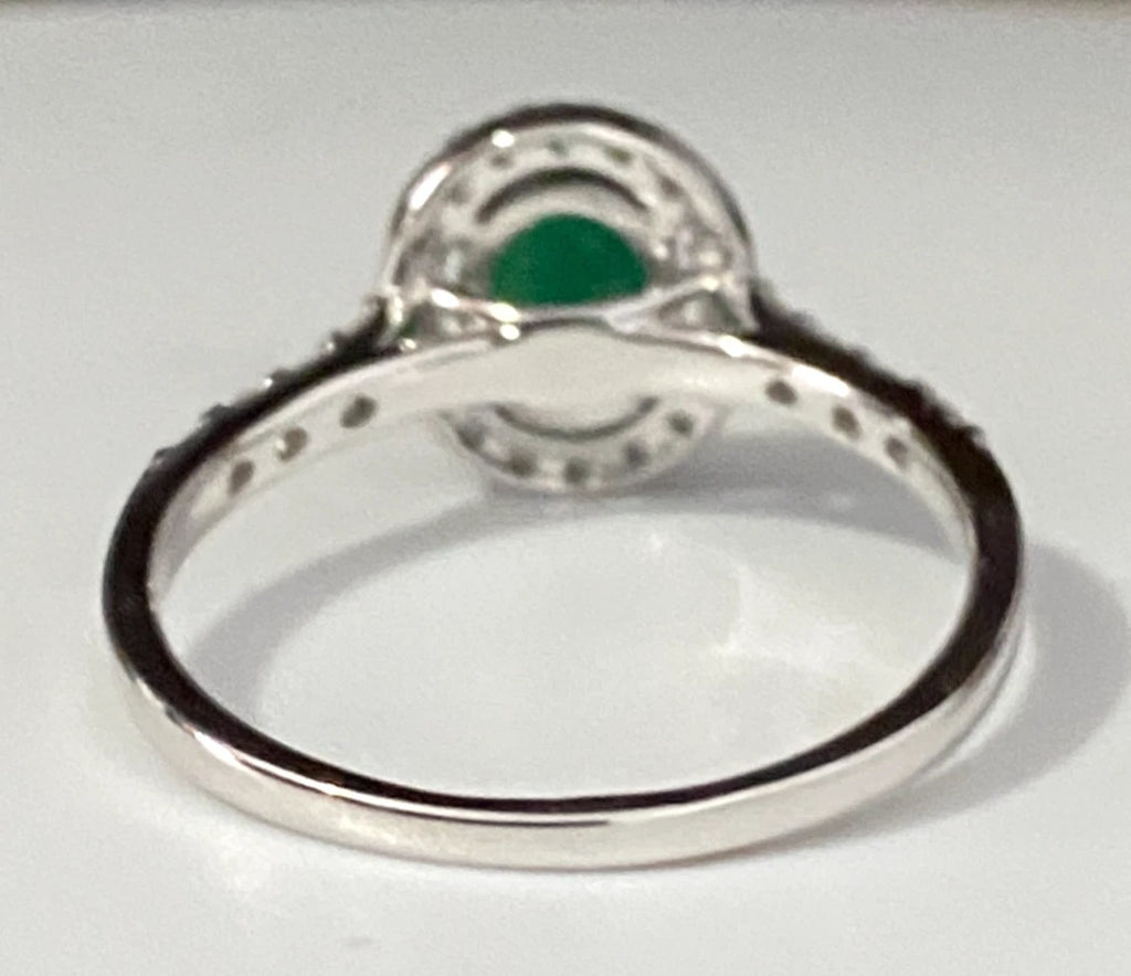 9K White Gold W/ Emerald & 0.50CT Diamond Ring Size S - 9 3/8